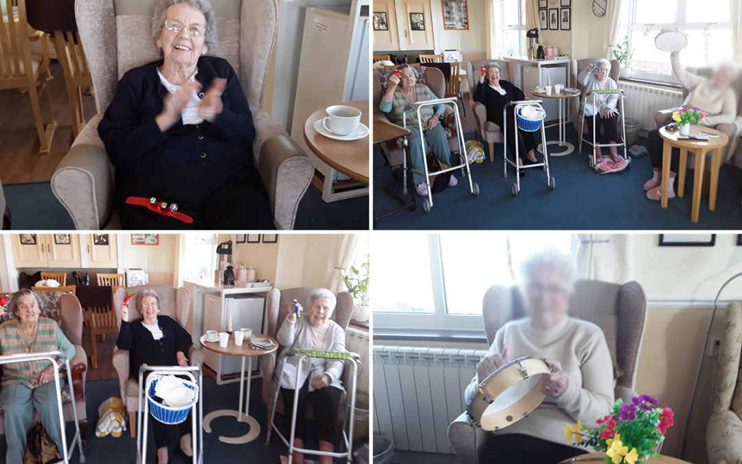 A musical morning at Silverpoint Court Residential Care Home